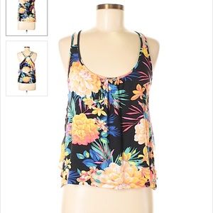 Candies Vacation Floral Top 🏝 🌺